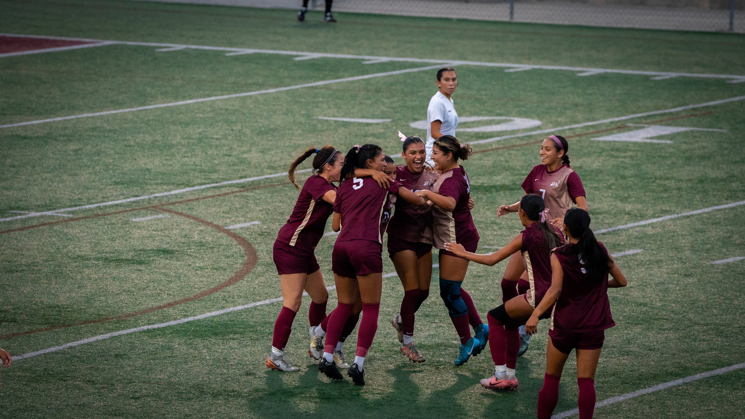 Team of the Week: Headline-makers a year ago, Southwestern College players lead women’s soccer team to No. 4 national ranking